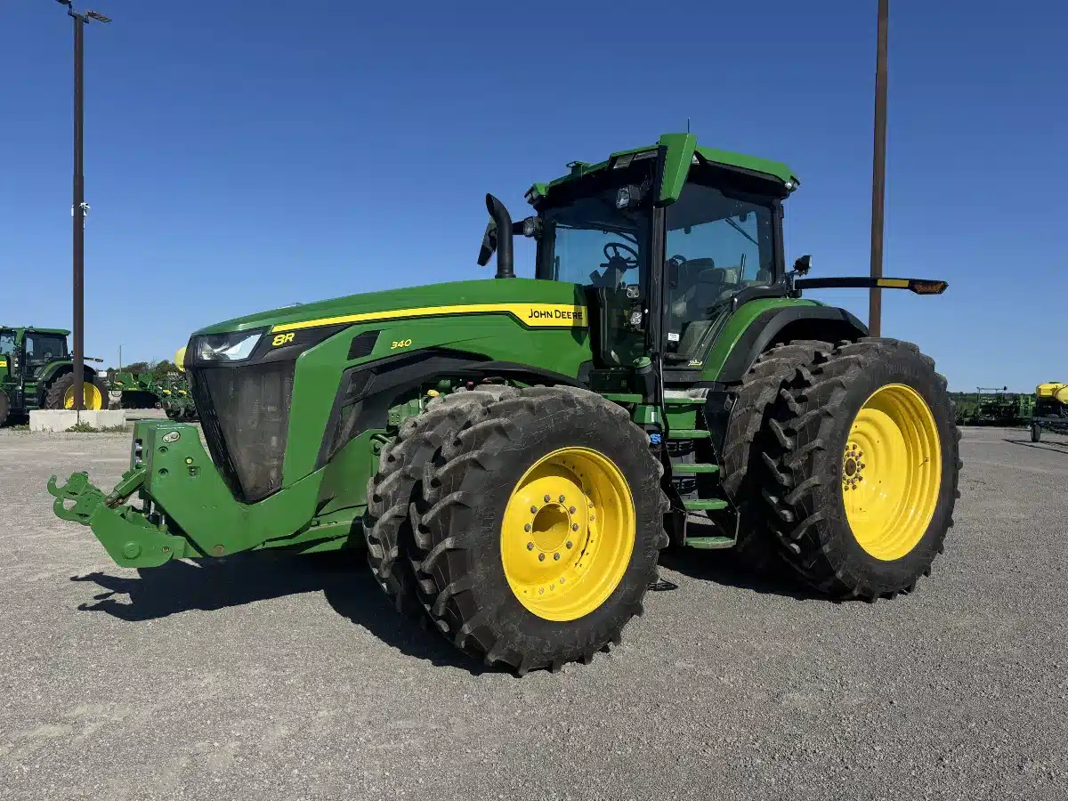 Gallery image 2 for Used 2023 John Deere 8R 340 Tractor
