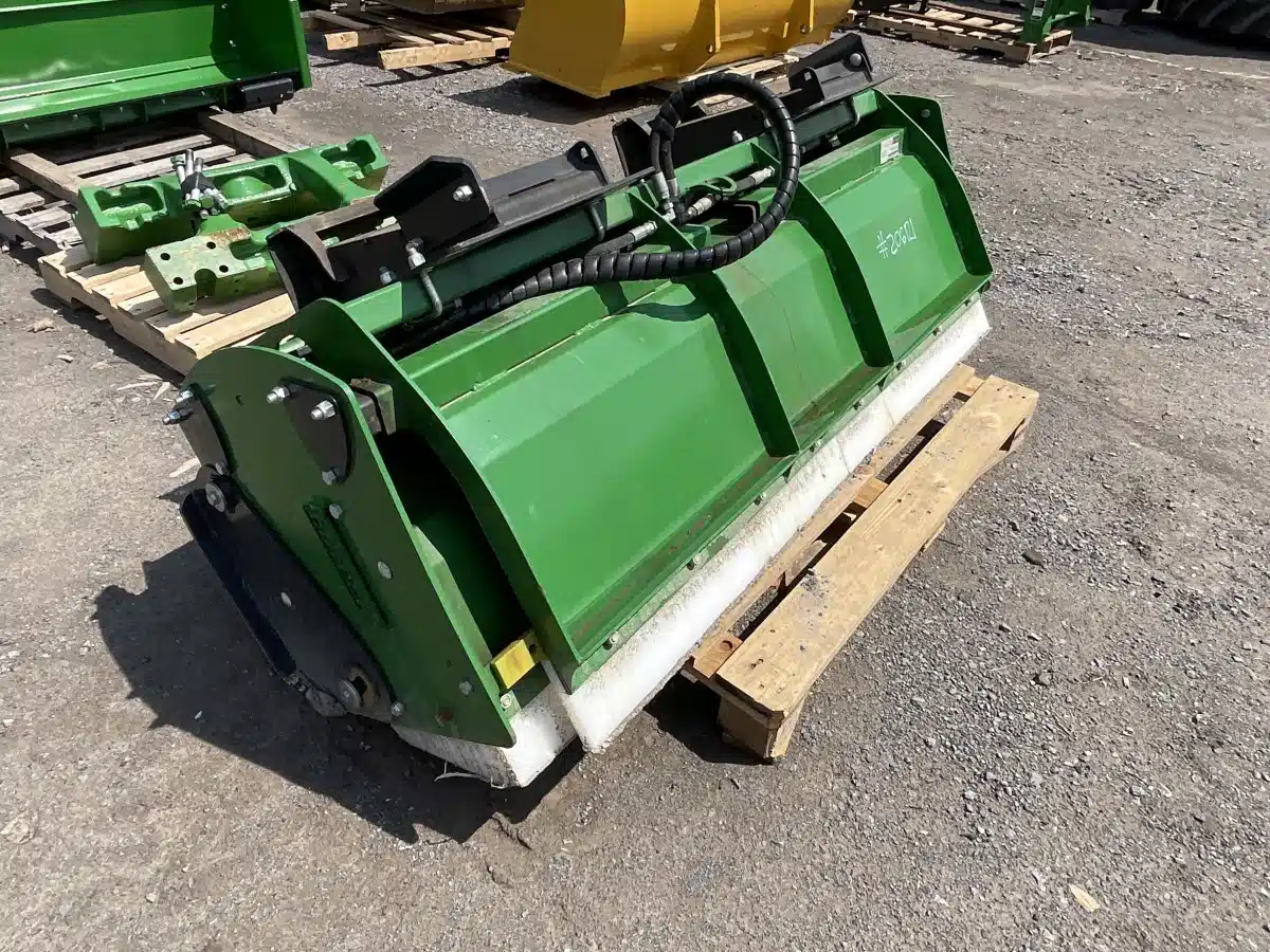 Gallery image 2 for Used 2022 Cotech extrev 5.5-9 Snow Blade