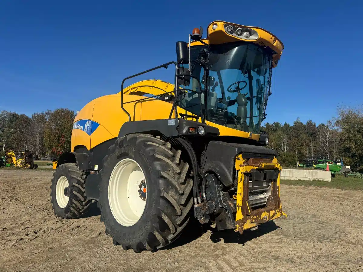 Gallery image 1 for Used 2008 New Holland FR9060 Forage Harvester