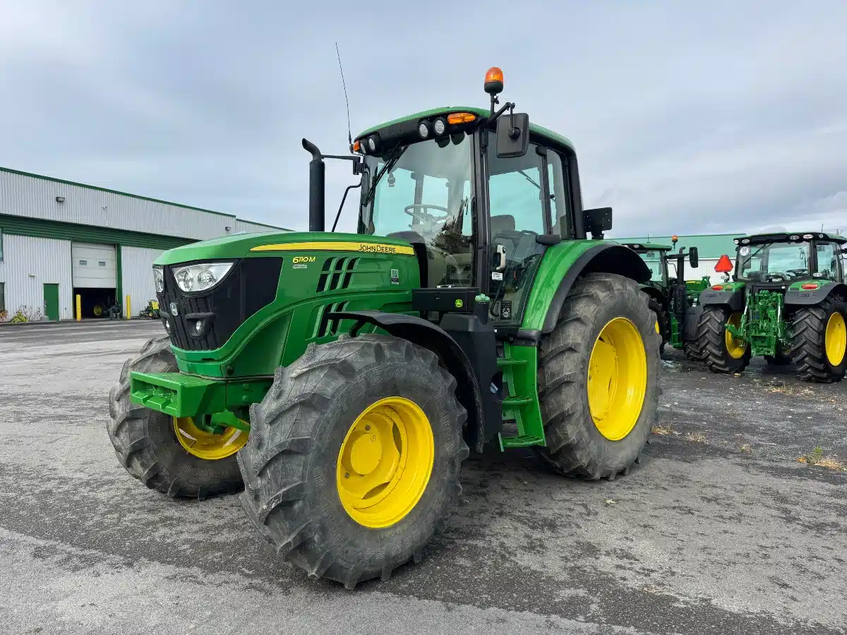 Gallery image 2 for 2018 John Deere 6110M Tractor
