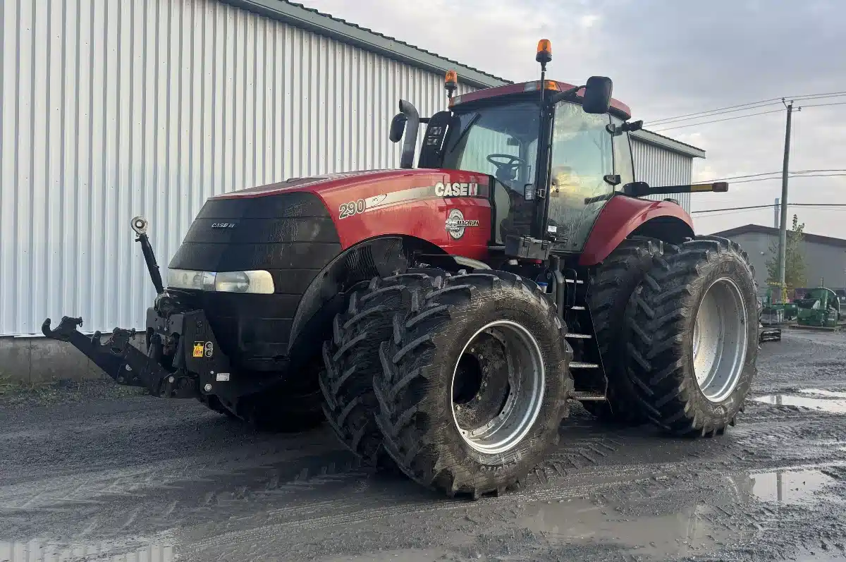 Gallery image 2 for Used 2013 Case IH MAGNUM 290 Tractor