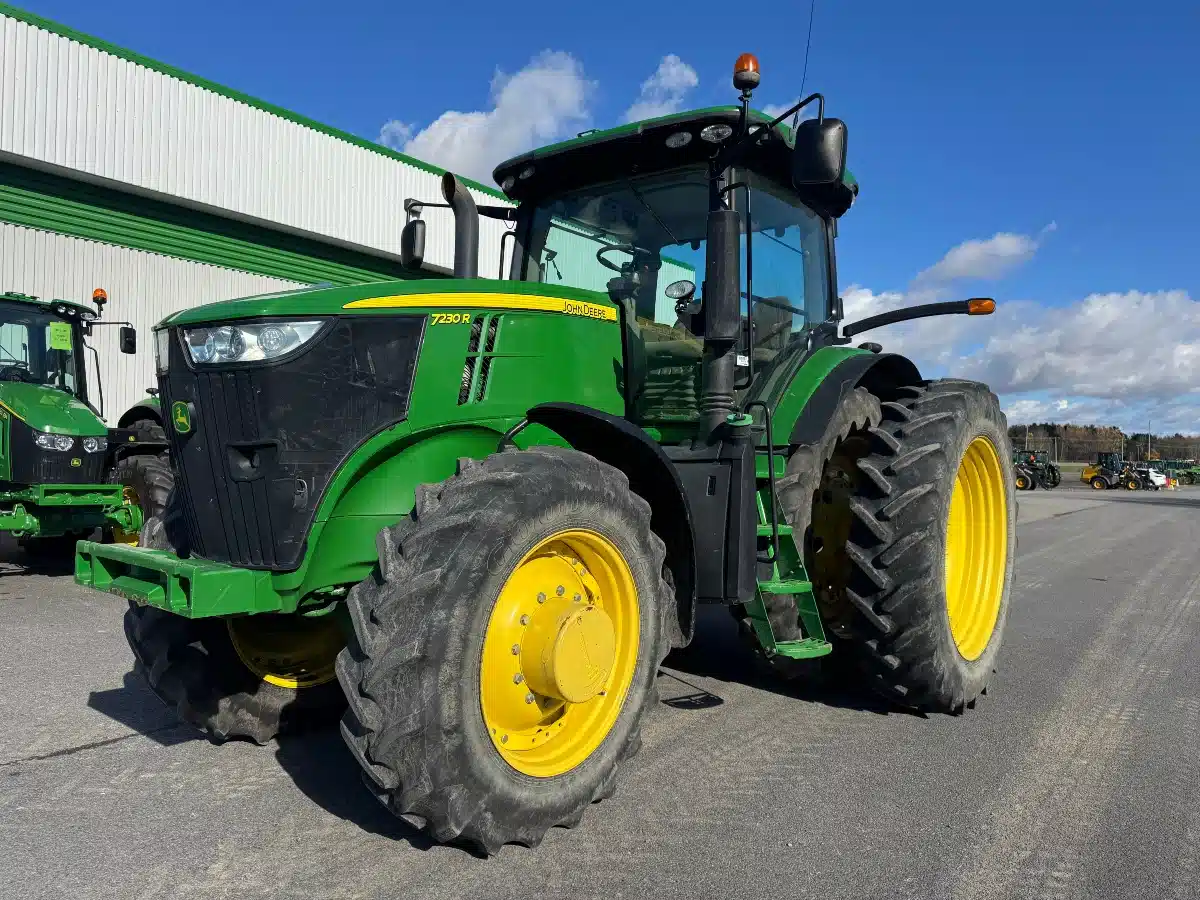 Gallery image 2 for Used 2013 John Deere 7230R Tractor