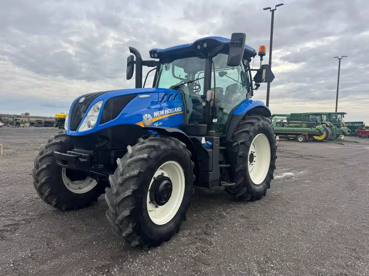 Gallery image 2 for 2023 New Holland T6.180 Tractor