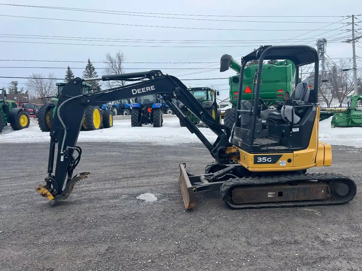 Gallery image 1 for 2022 John Deere 35G Excavator
