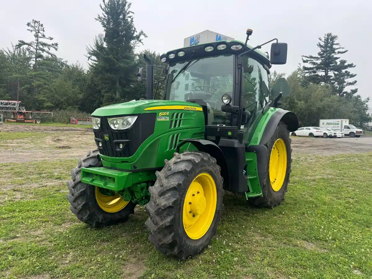 Gallery image 2 for 2019 John Deere 6120R Tractor