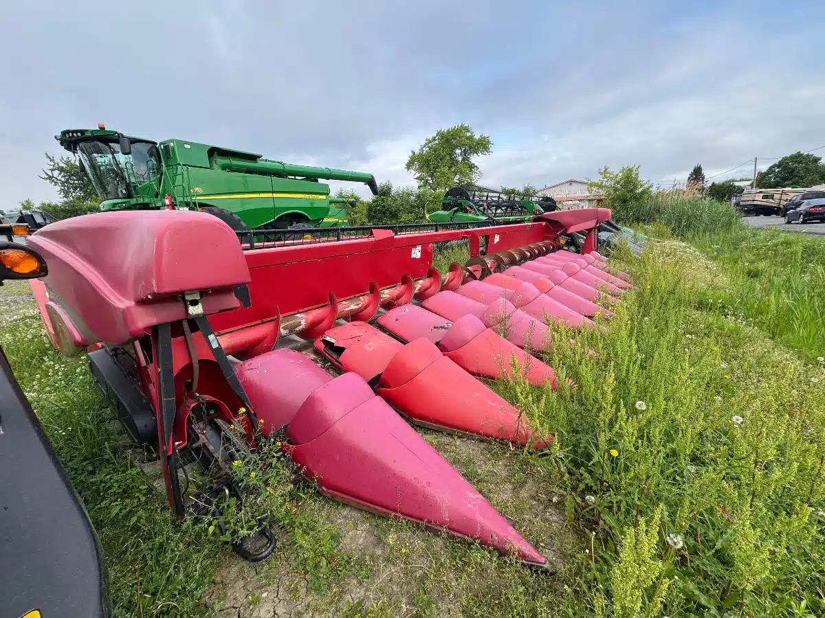 Photo de la Galerie 1 pour 2412 Case IH 2412 Nez - Maïs