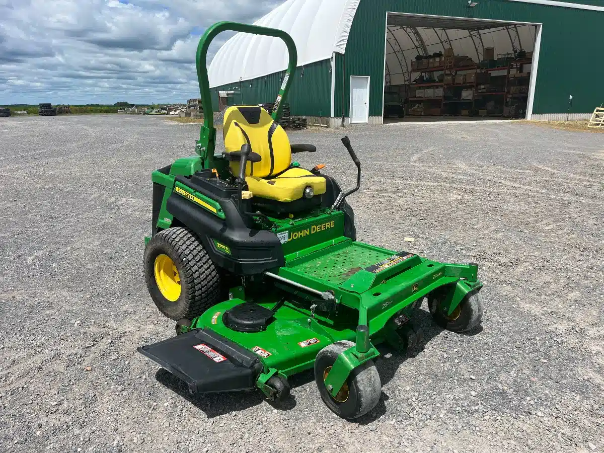 Gallery image 1 for 2022 John Deere Z997R Mower - Zero Turn