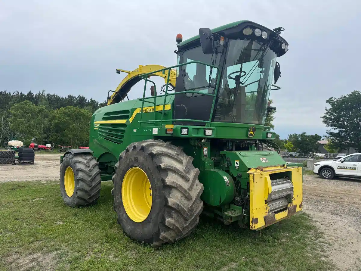 2013 John Deere 7780 Forage Harvester