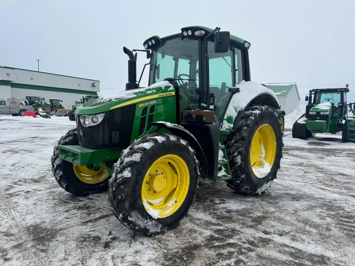 Gallery image 2 for 2021 John Deere 6110M Tractor