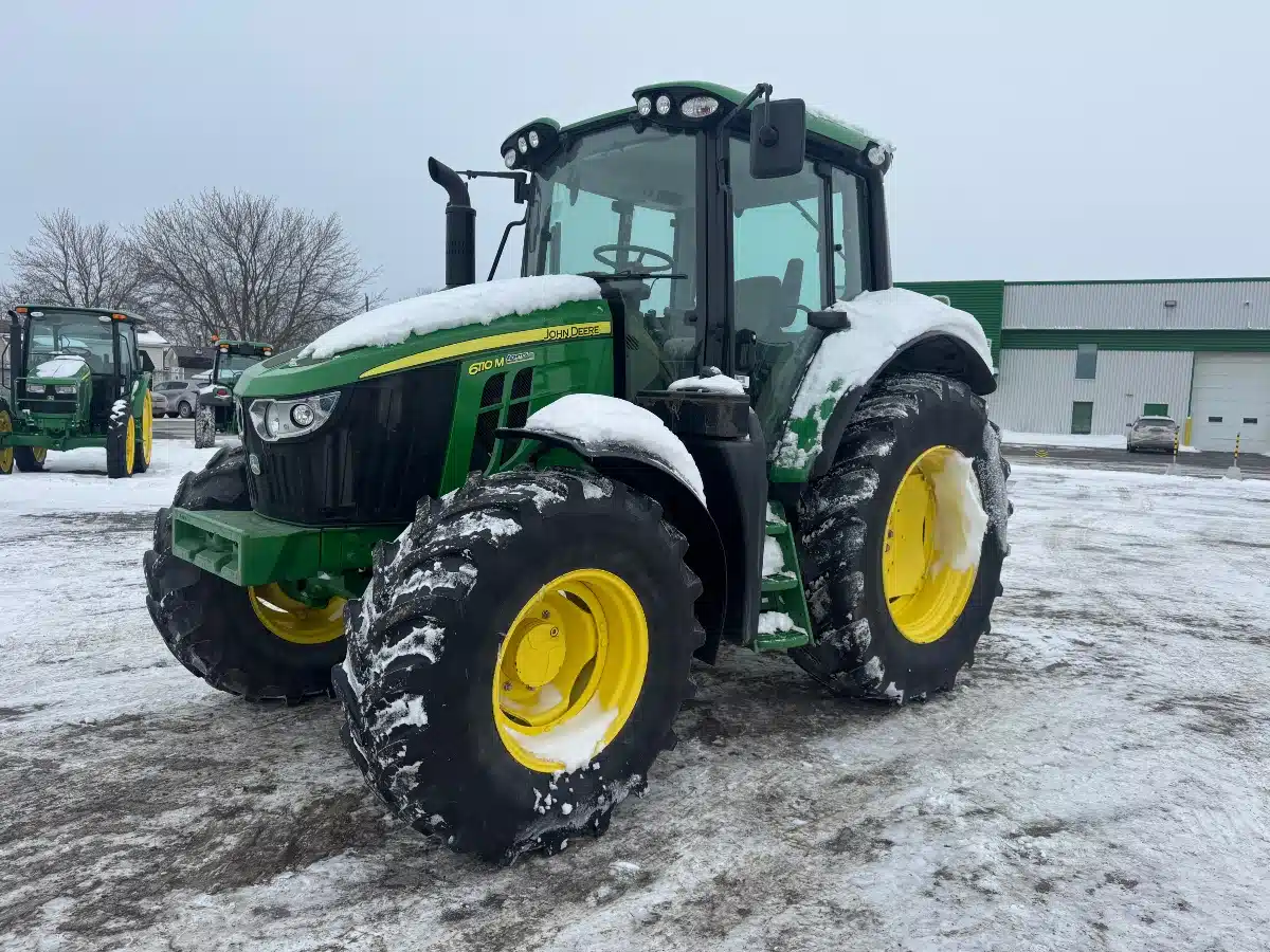 Gallery image 2 for 2021 John Deere 6110M Tractor
