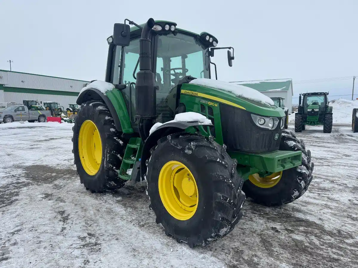 Gallery image 1 for 2021 John Deere 6110M Tractor