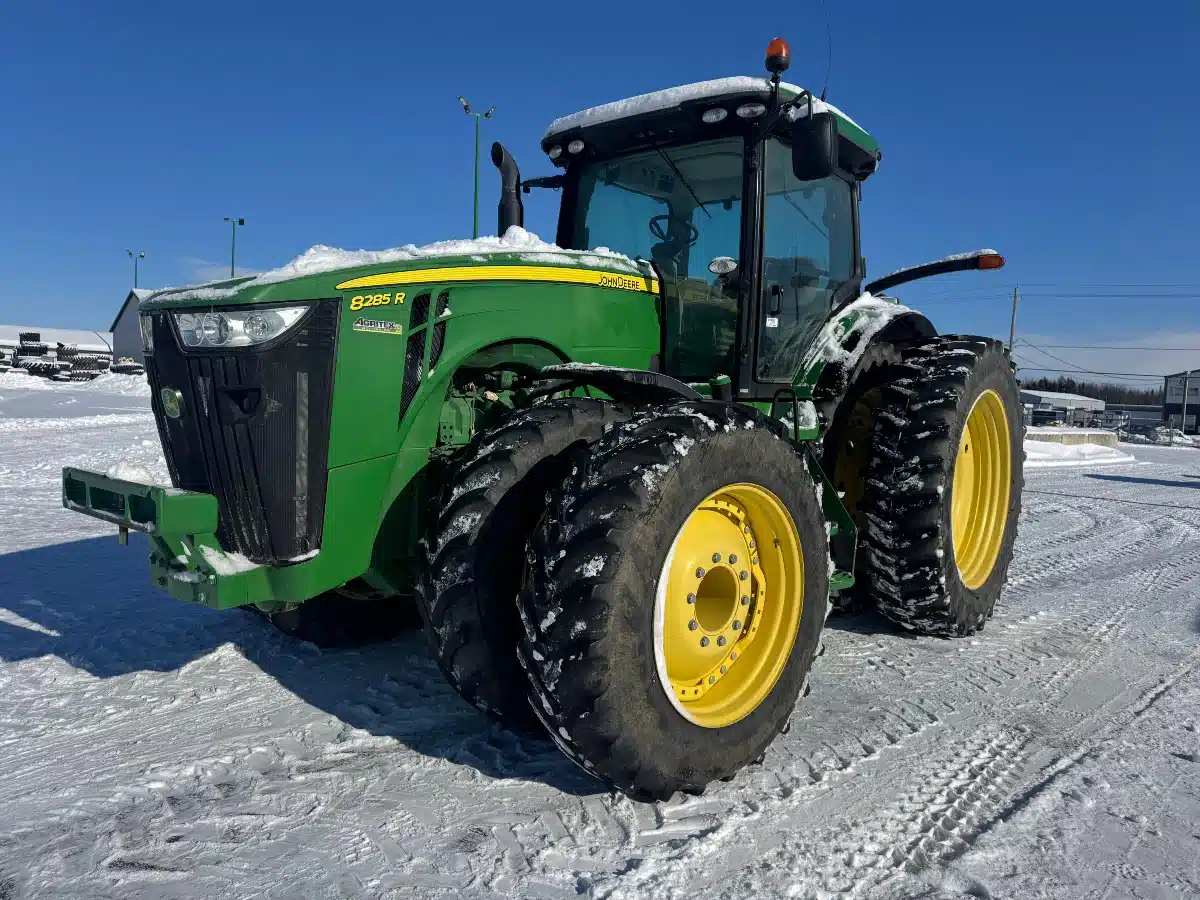 Gallery image 2 for 2013 John Deere 8285R Tractor