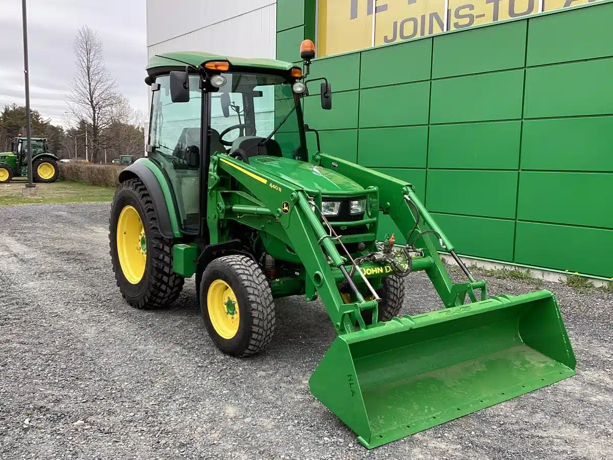 Gallery image 2 for 2020 John Deere 4066R Tractor