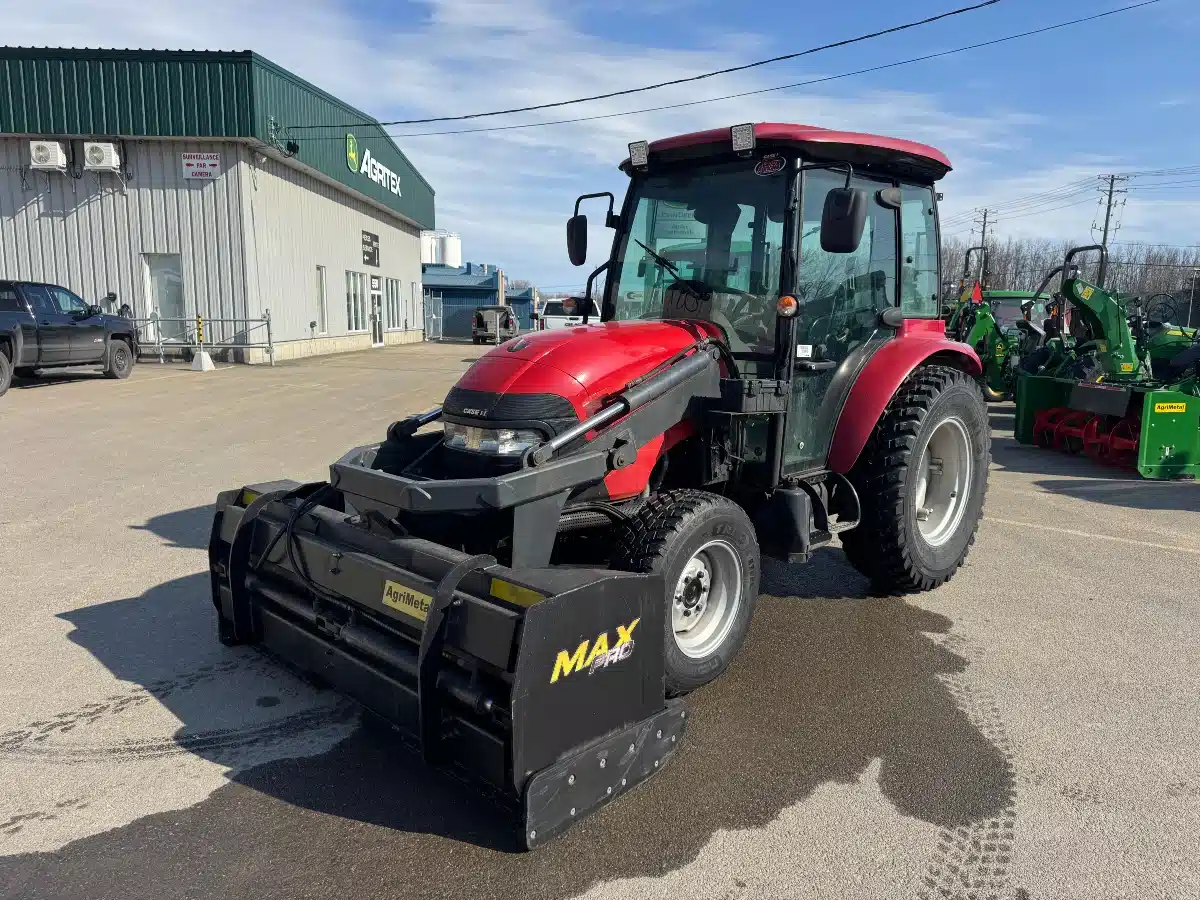 Gallery image 2 for 2018 Case IH FARMALL 55C Tractor