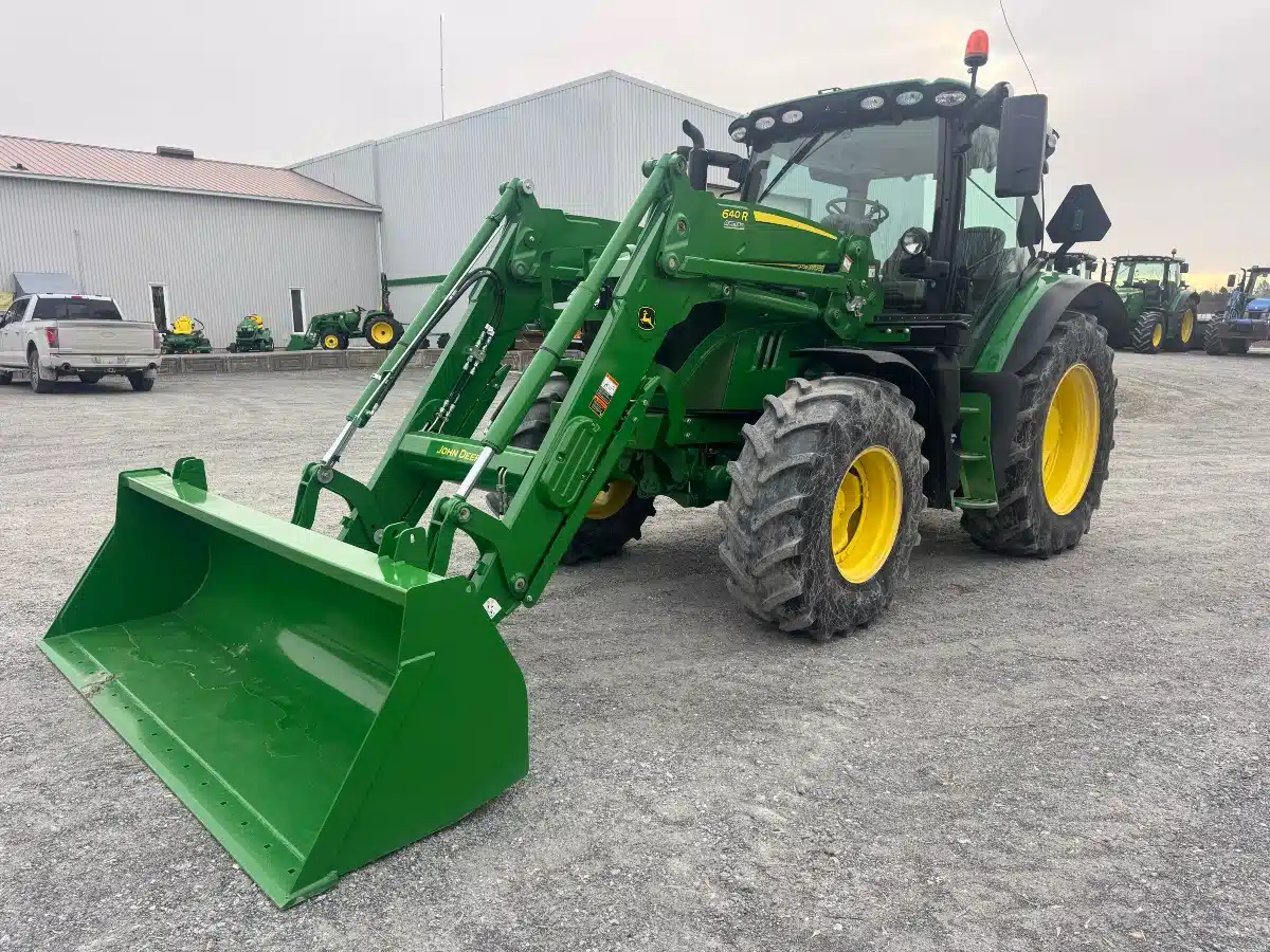 Gallery image 2 for 2018 John Deere 6110R Tractor