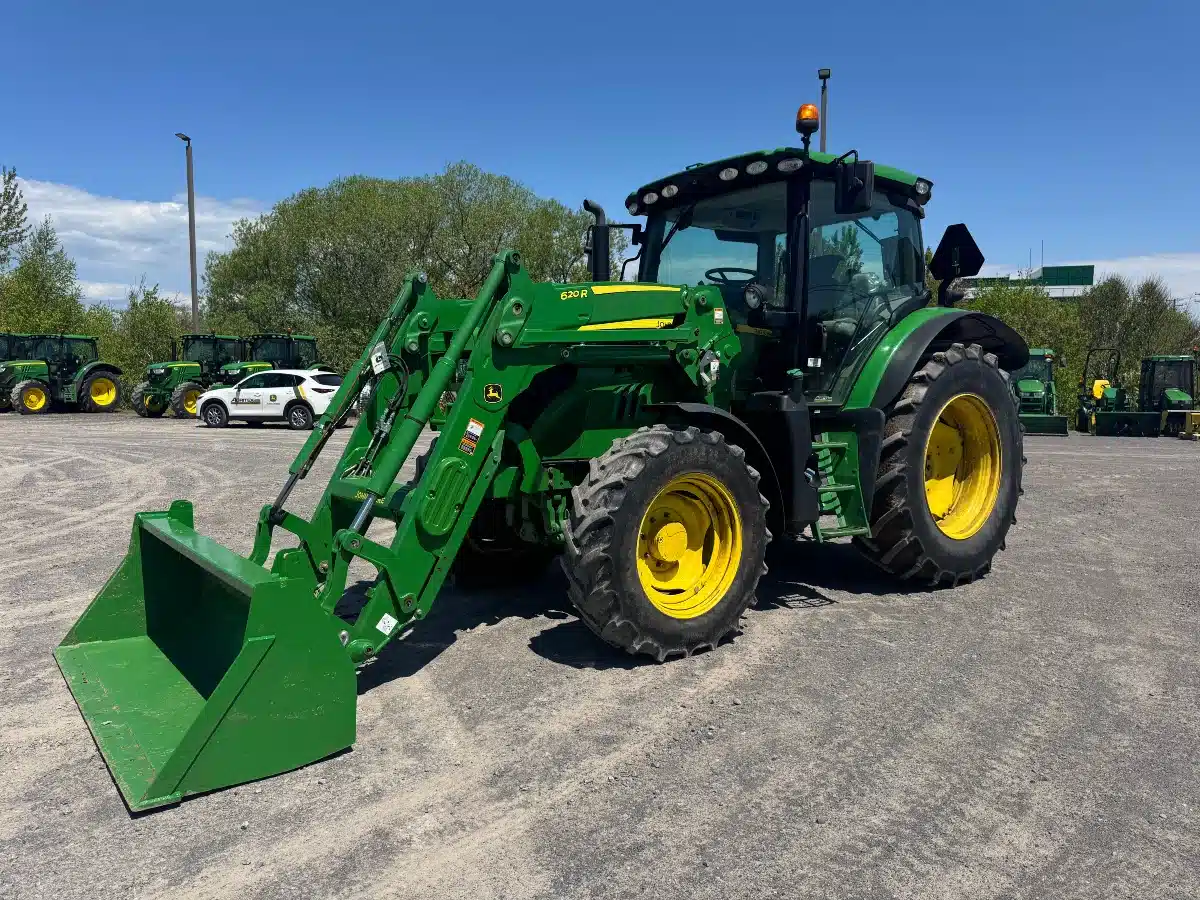 Gallery image 2 for 2022 John Deere 6110R Tractor