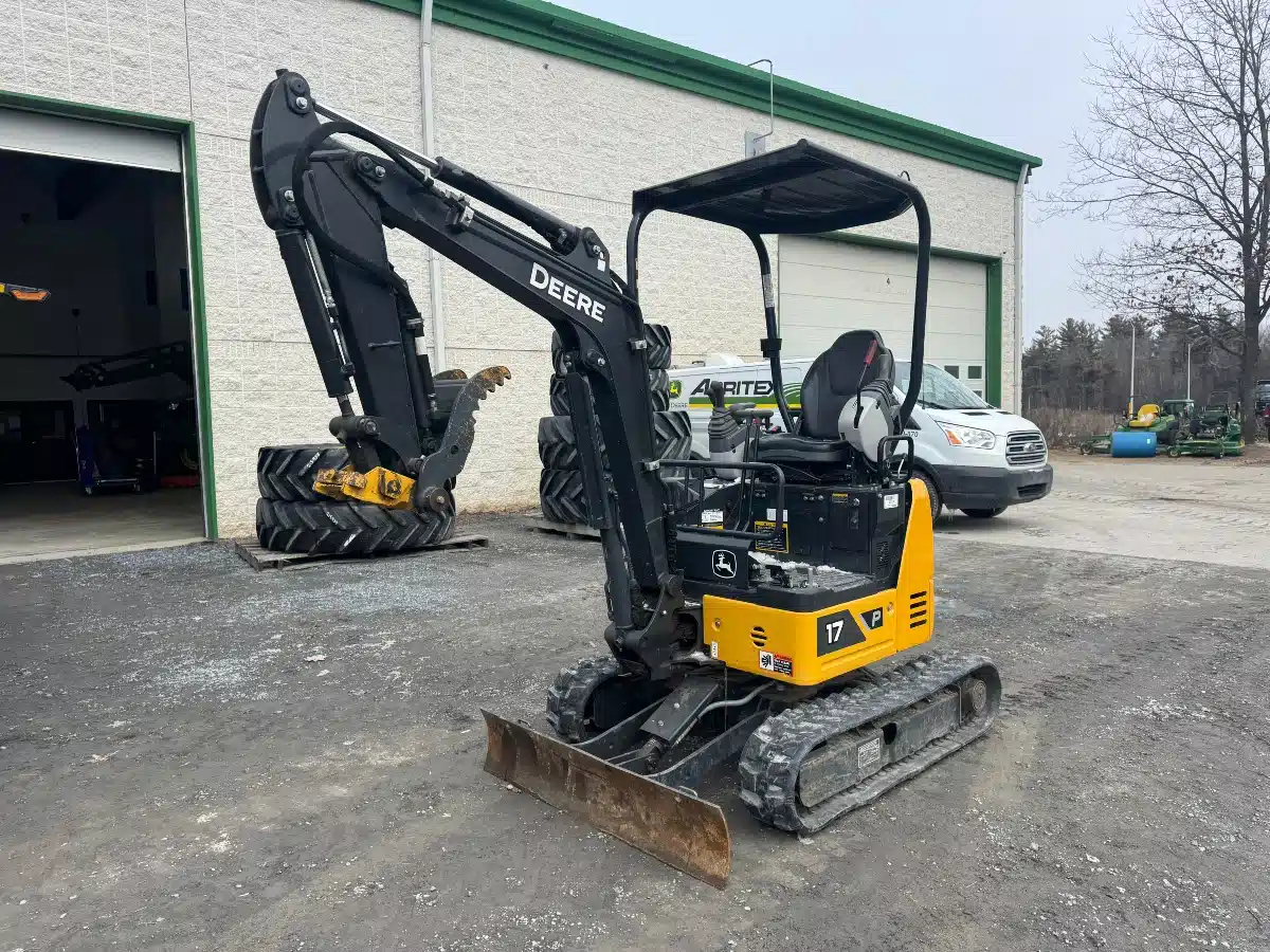 Gallery image 2 for 2024 John Deere 17G Excavator