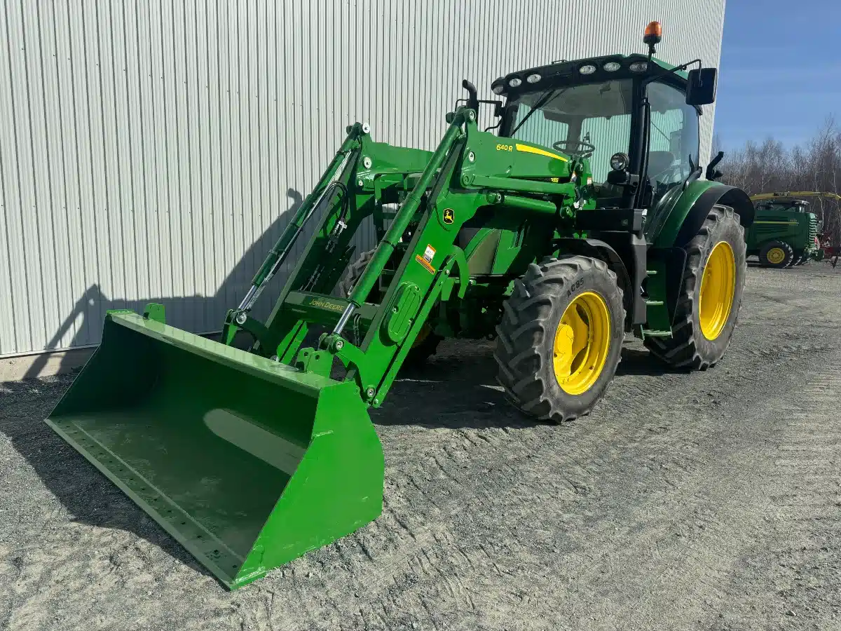 Gallery image 2 for 2020 John Deere 6110R Tractor