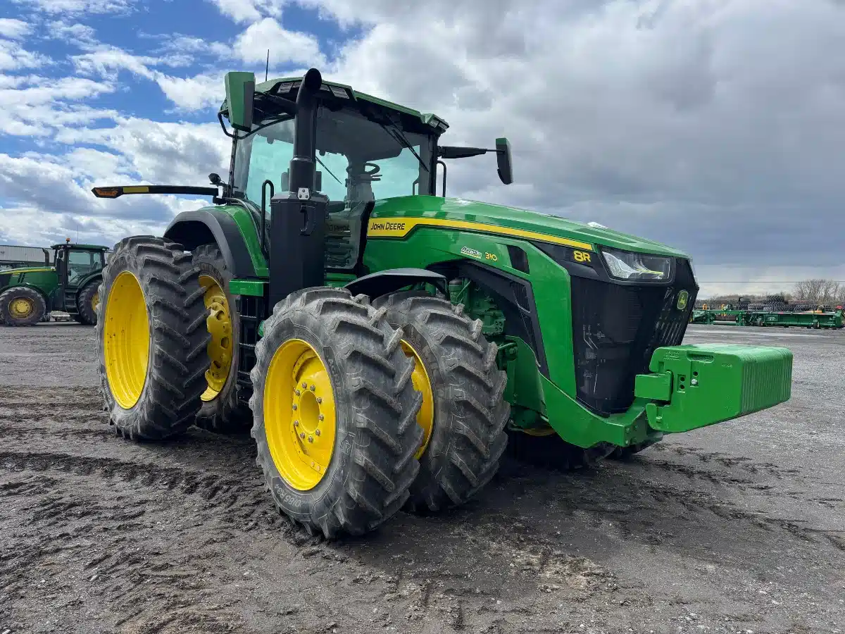 Gallery image 1 for 2025 John Deere 8R 310 Tractor