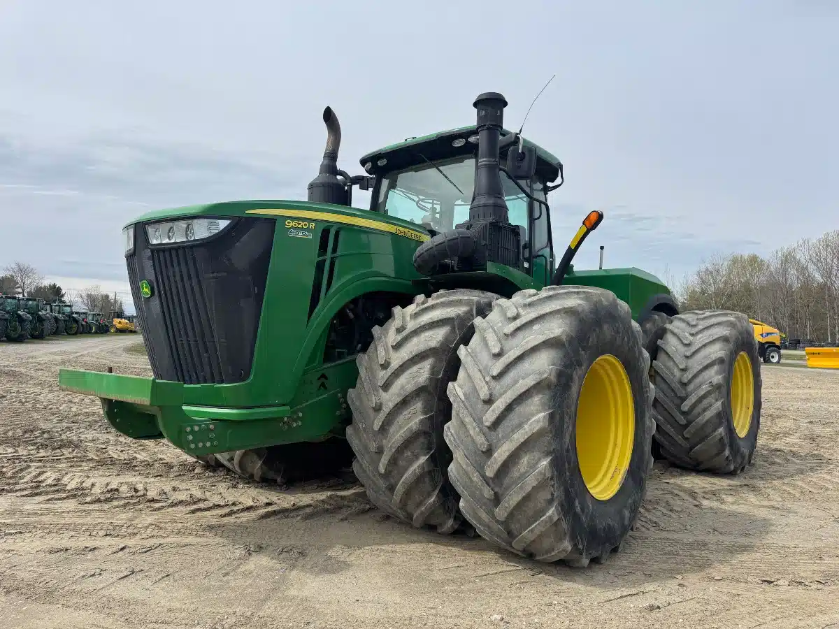 Gallery image 2 for 2015 John Deere 9620R Tractor
