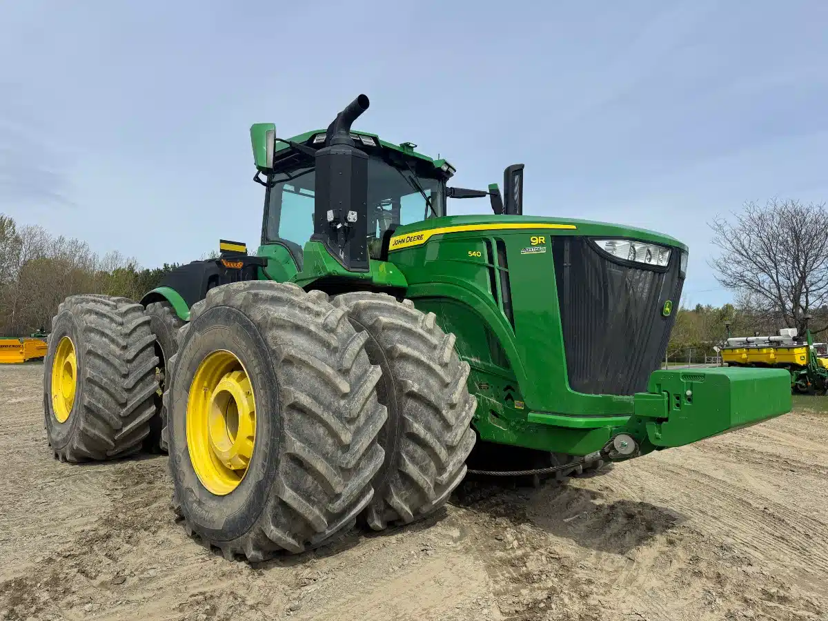 Gallery image 1 for 2023 John Deere 9R 540 Tractor
