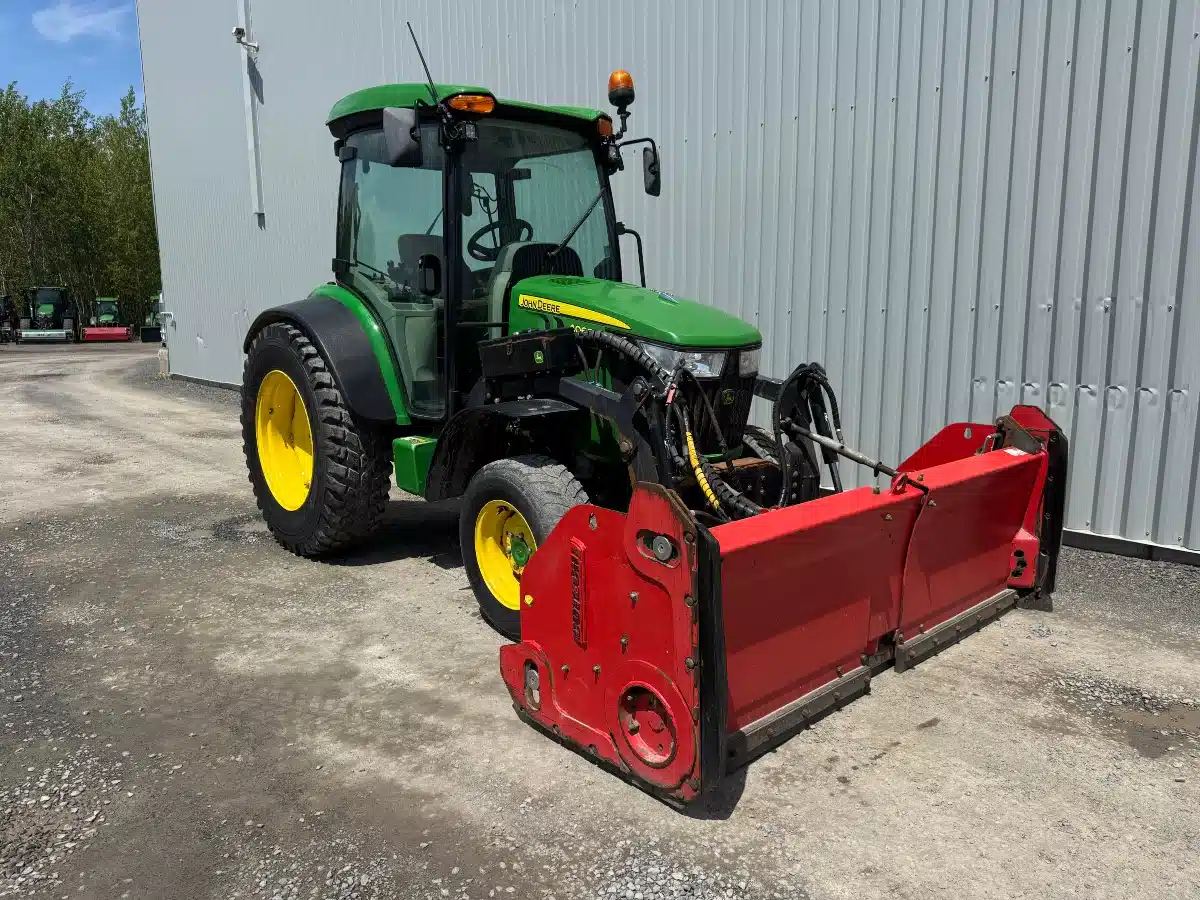 Gallery image 2 for 2020 John Deere 4066R Tractor