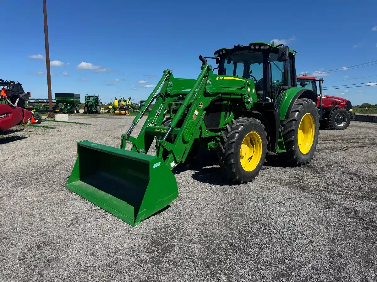 Gallery image 2 for 2021 John Deere 6110M Tractor