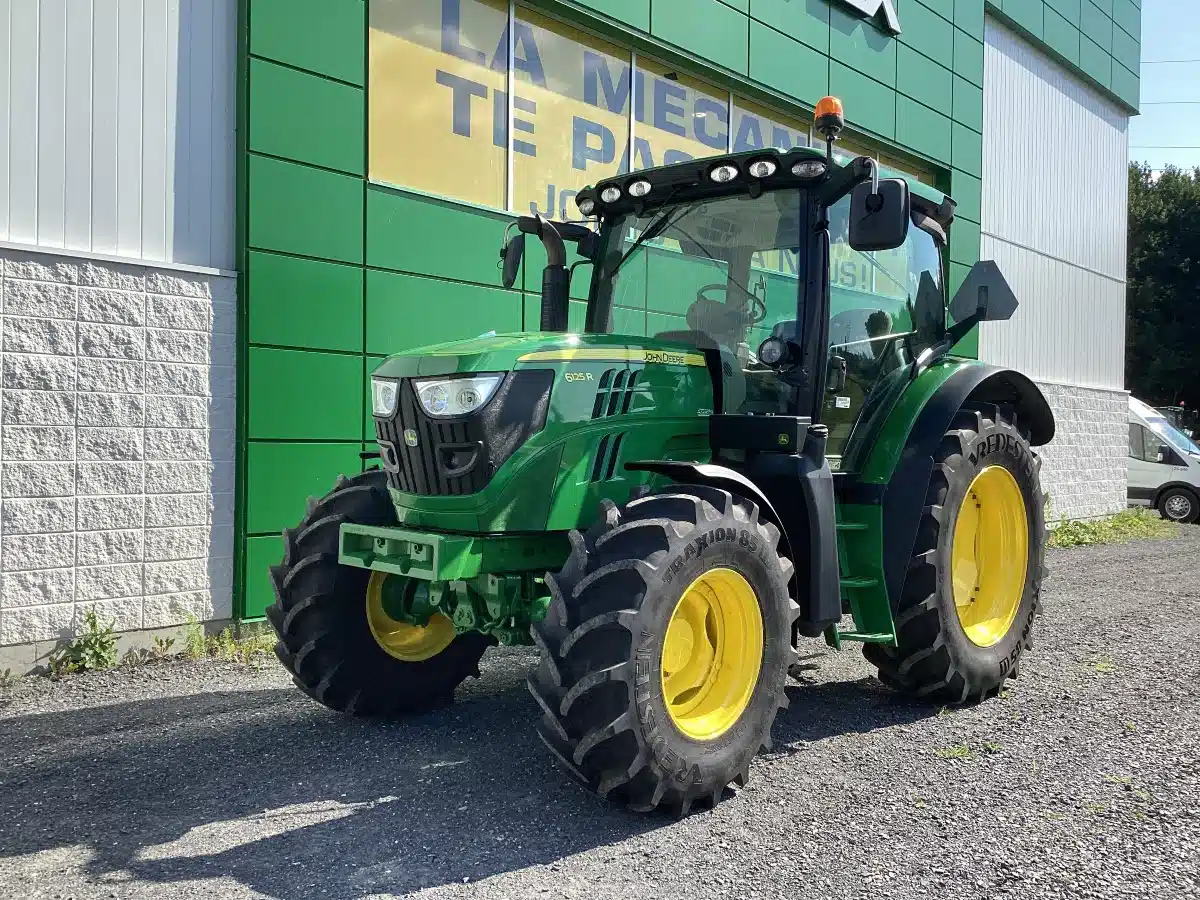 Gallery image 2 for 2013 John Deere 6125R Tractor