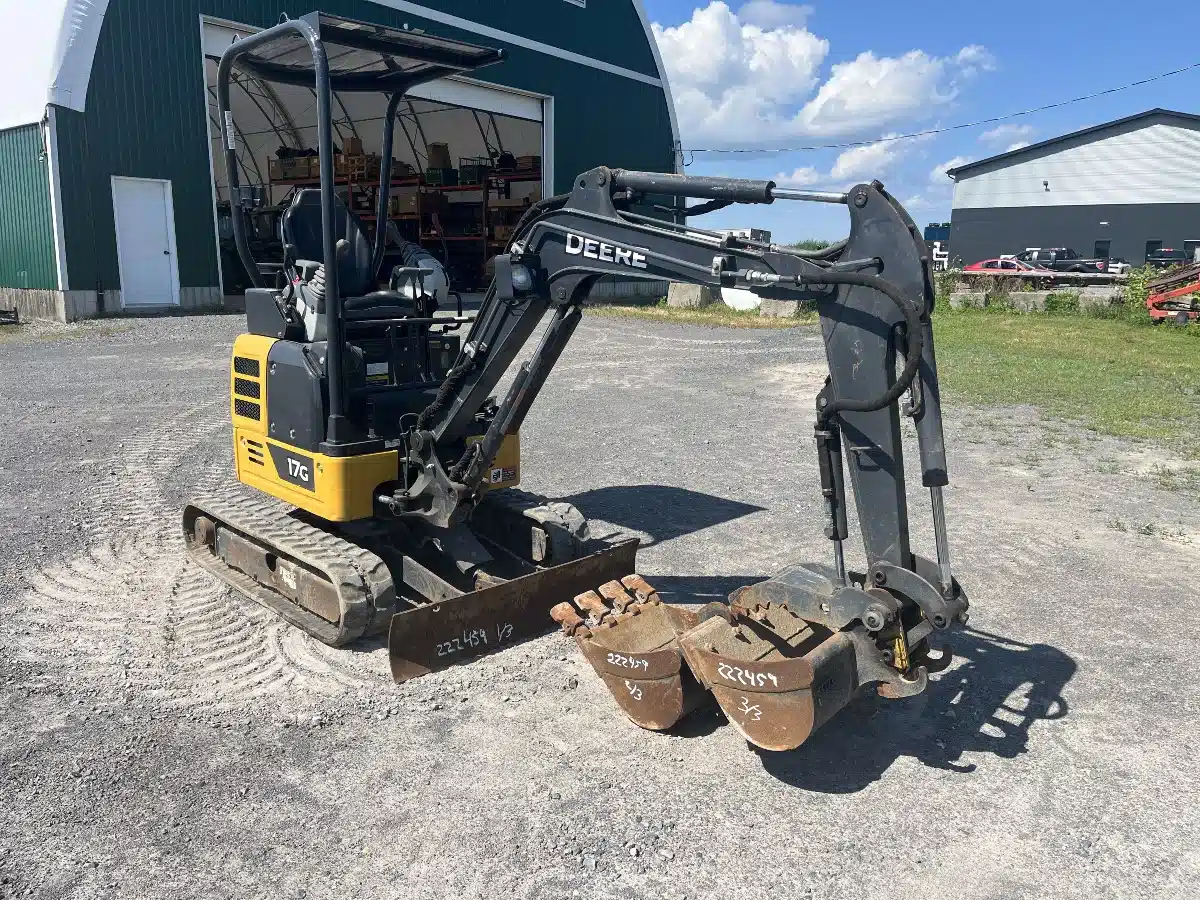 Photo de la Galerie 1 pour 2023 John Deere 17G Excavatrice