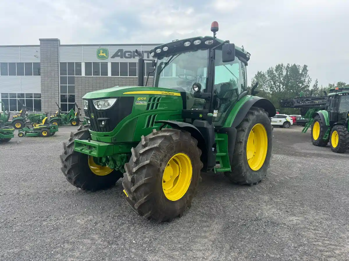 Gallery image 2 for 2018 John Deere 6110R Tractor