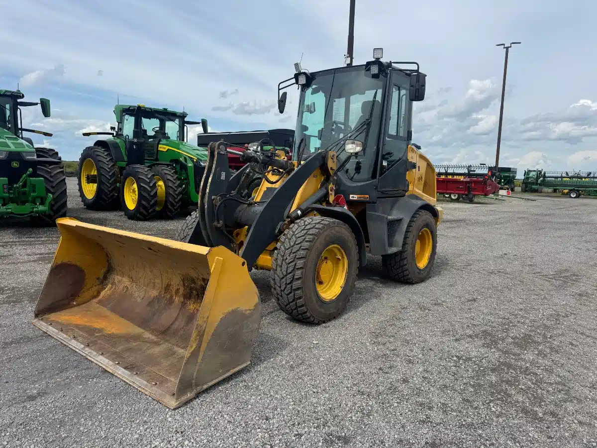 Gallery image 2 for 2021 John Deere 244L Wheel Loader
