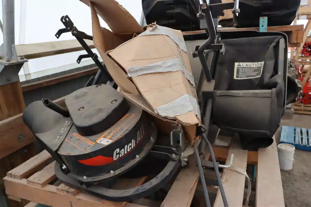 Photo de la Galerie 1 pour 2018 Kubota GCK54-ZD1011 Tondeuse à rayon de braquage zéro