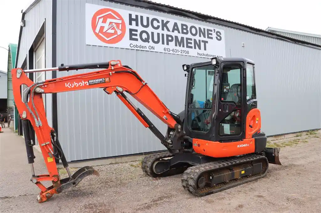 Gallery image 2 for 2023 Kubota KX040-4GTAD Excavator