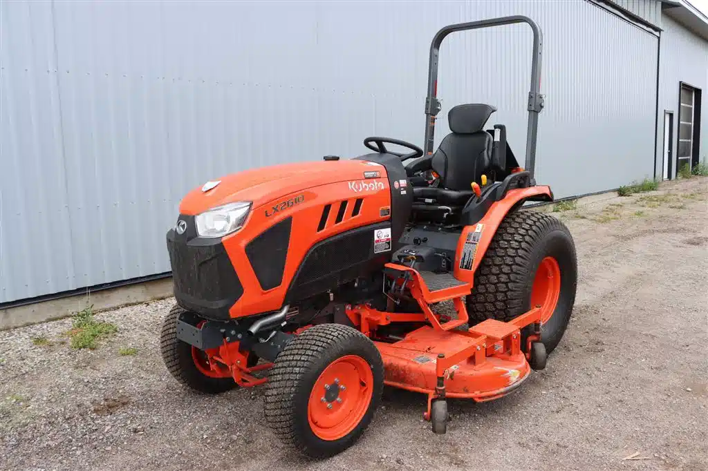 Gallery image 2 for 2024 Kubota LX2610 Tractor