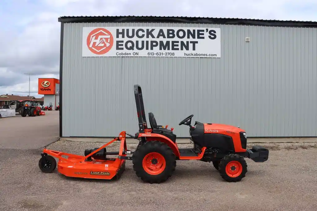 Photo de la Galerie 1 pour Kubota B01 Series B2401N Tracteur