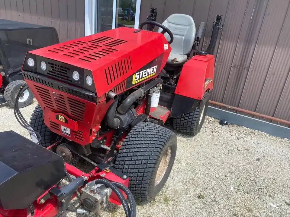 Gallery image 2 for 2012 Steiner 440 Tractor