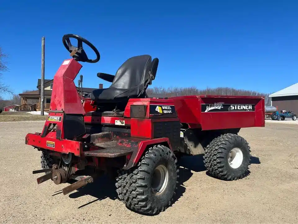 Gallery image 1 for Steiner Utility Max Tractor
