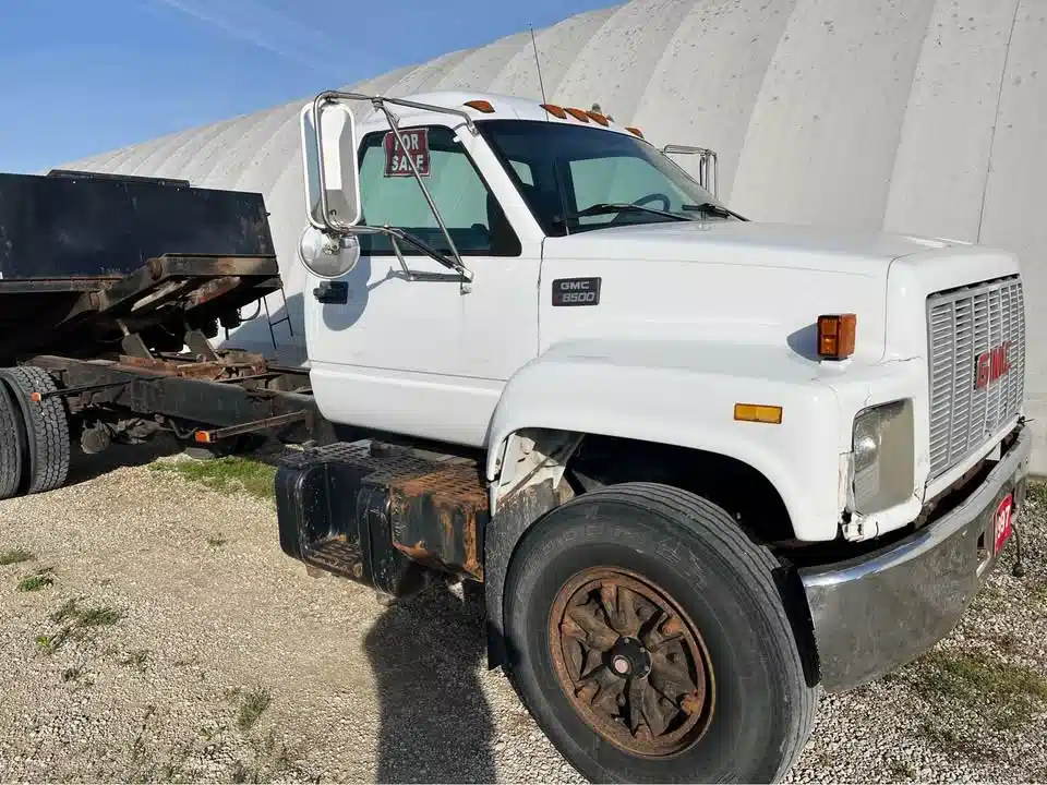 Gallery image 2 for 1997 GMC Unspecified Truck - Flatbed
