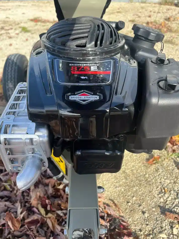 Gallery image 2 for Wallenstein WE235 Wood Splitter