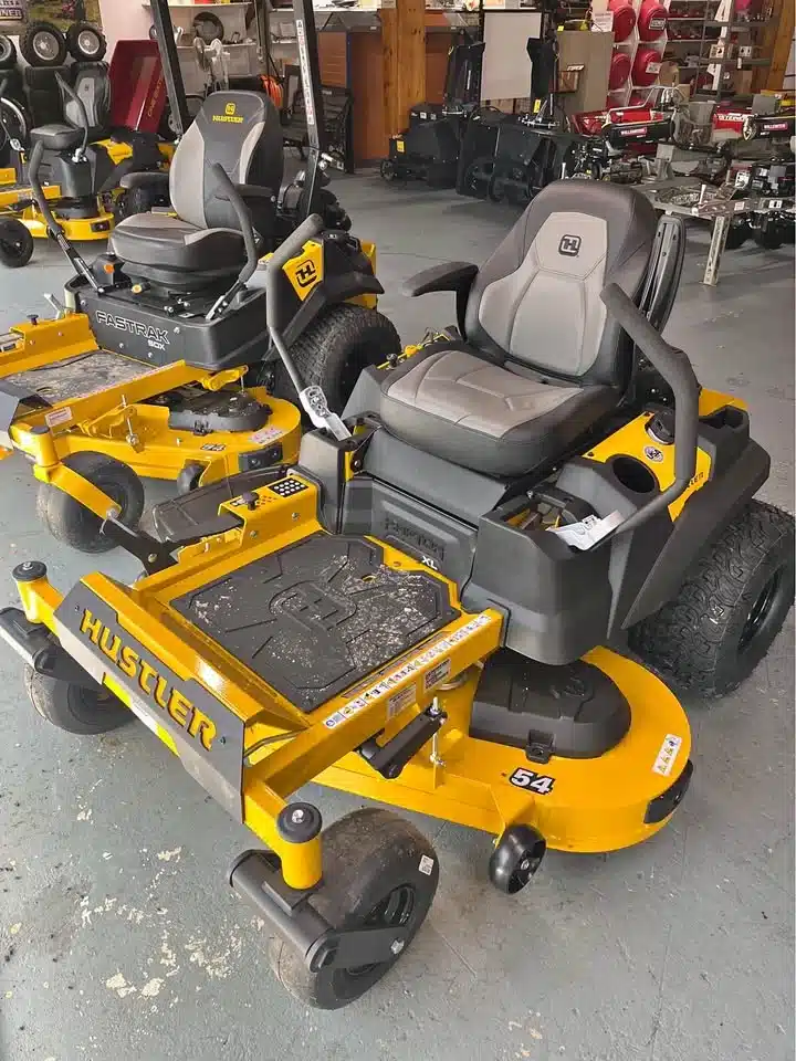 Gallery image 1 for 2026 Hustler Equipment Raptor XL Lawn Tractor
