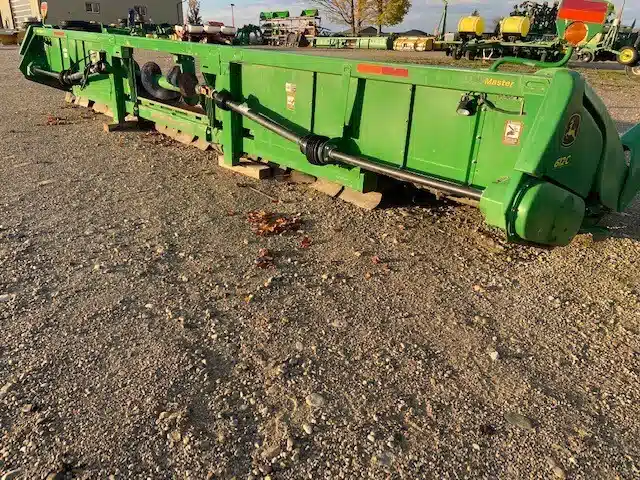 Gallery image 2 for Used 2013 John Deere 612C Header - Row Crop