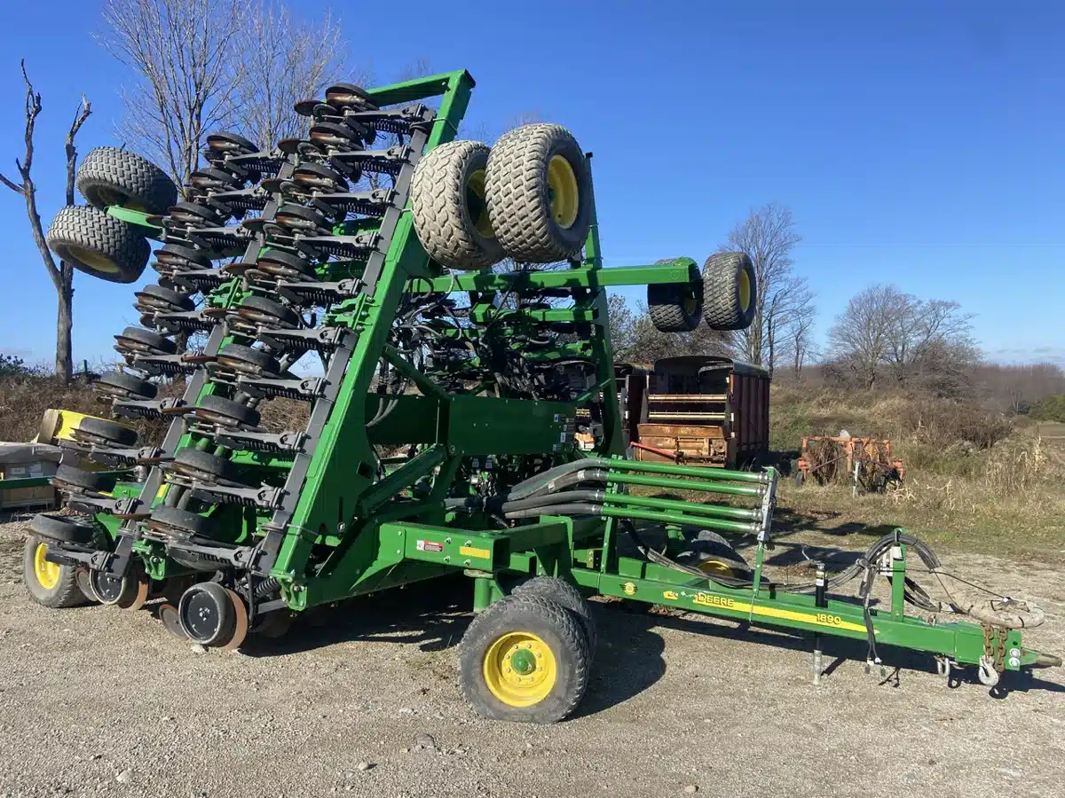 Gallery image 1 for Used 2017 John Deere 1890 Air Drill