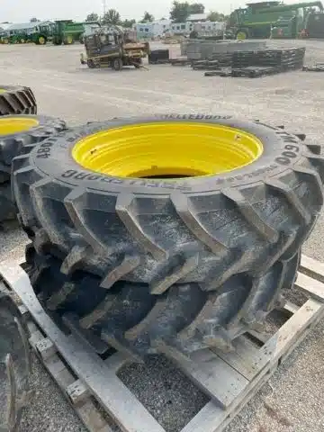 Gallery image 2 for Trelleborg 4-480/80R46 2-420/85R30 Tires & Rims