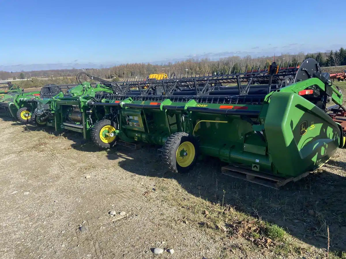 Gallery image 2 for Used 2022 John Deere HD45F Header - Flex Draper