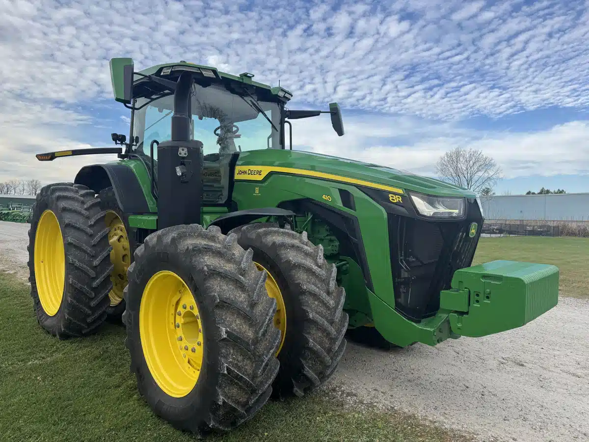 Gallery image 1 for Used 2023 John Deere 8R 410 Tractor