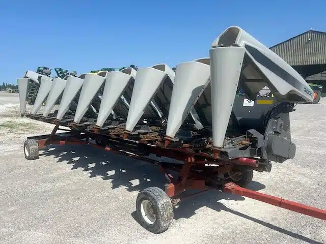 Image for Used 2014 Gleaner 3000 Header Combine