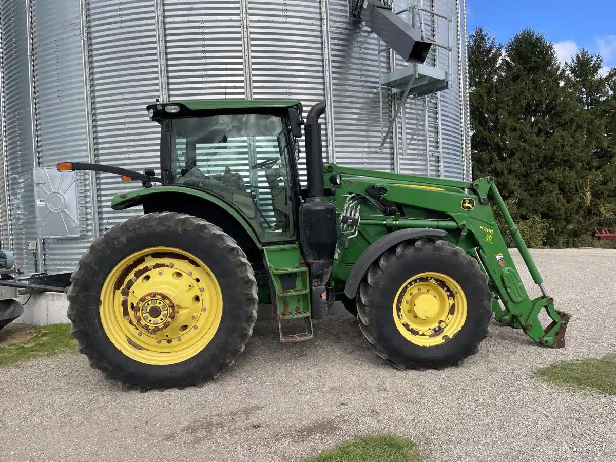 Gallery image 2 for Used 2015 John Deere 6195R Tractor