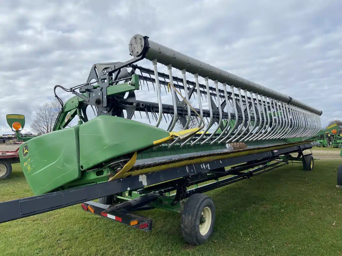 Gallery image 1 for Used 2014 John Deere 640FD Header - Flex Draper