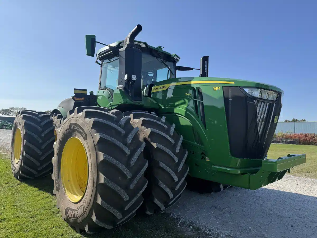 Gallery image 1 for Used 2023 John Deere 9R 540 Tractor