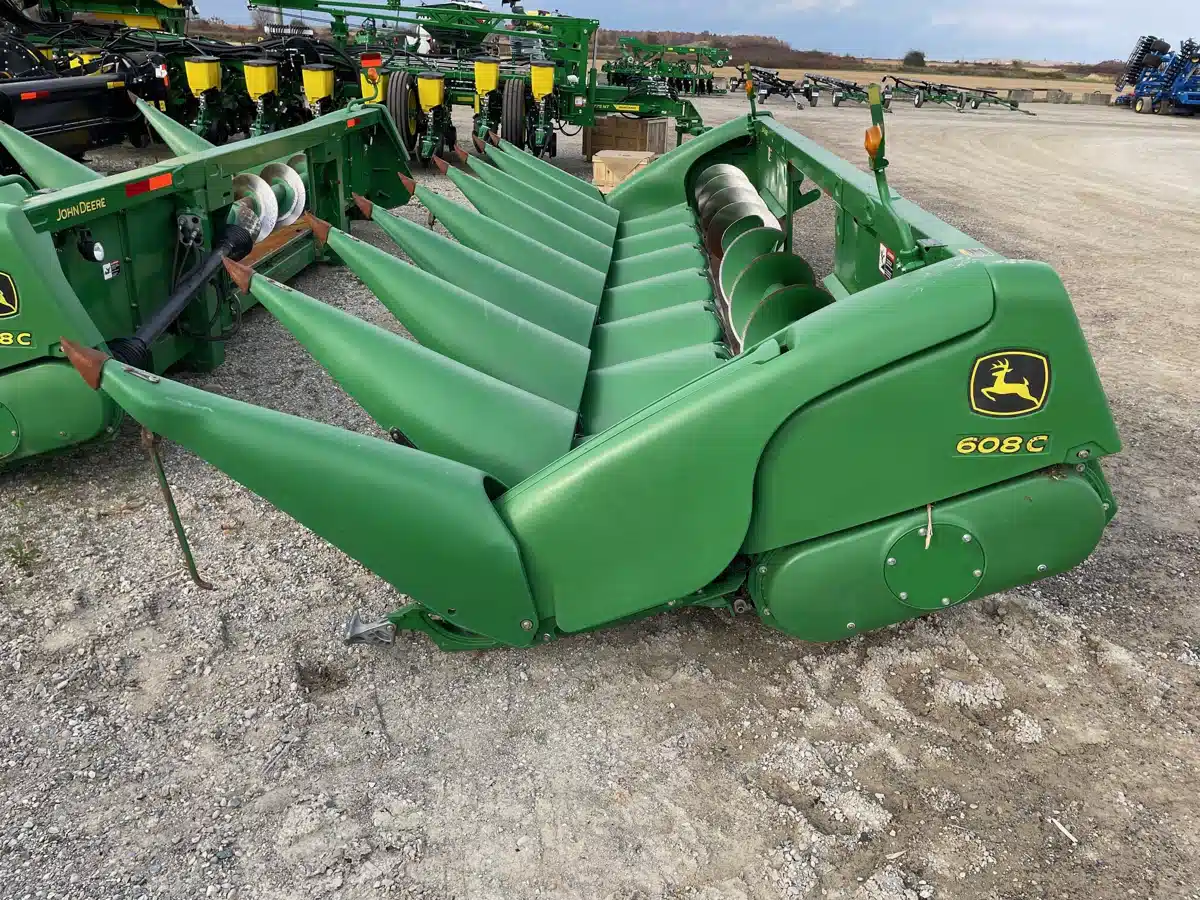 Gallery image 2 for Used 2014 John Deere 608C Header - Row Crop